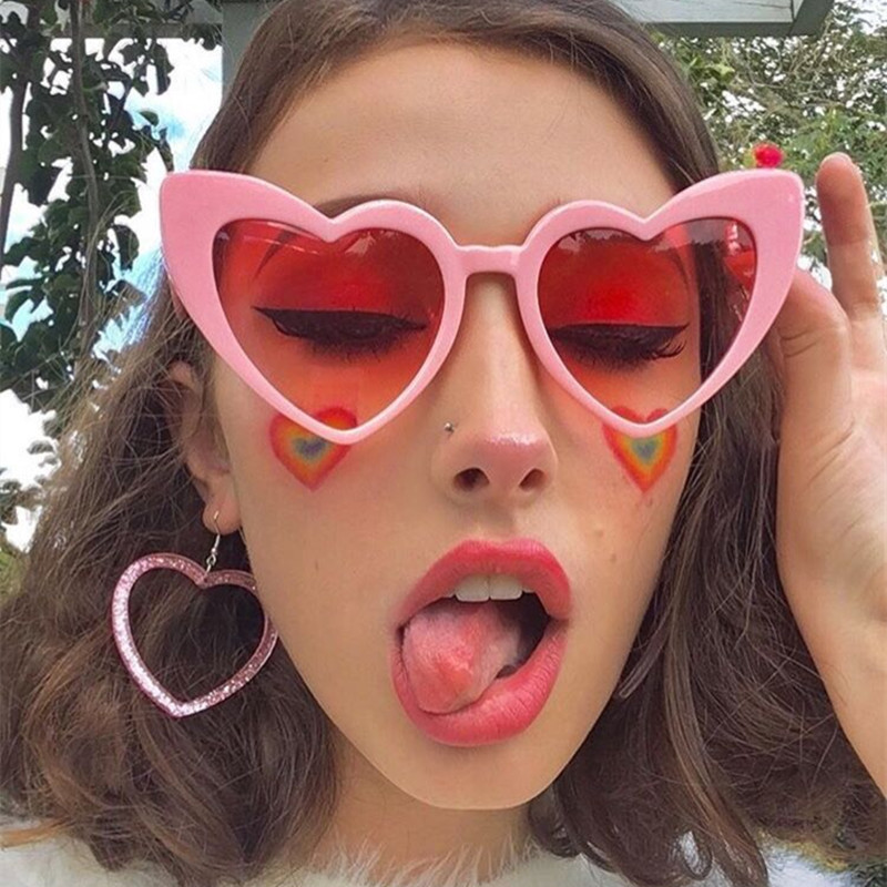 ラブハートキャットアイサングラス女性ヴィンテージクリスマスギ - Sunglasses Cat Eye のレビューと価格